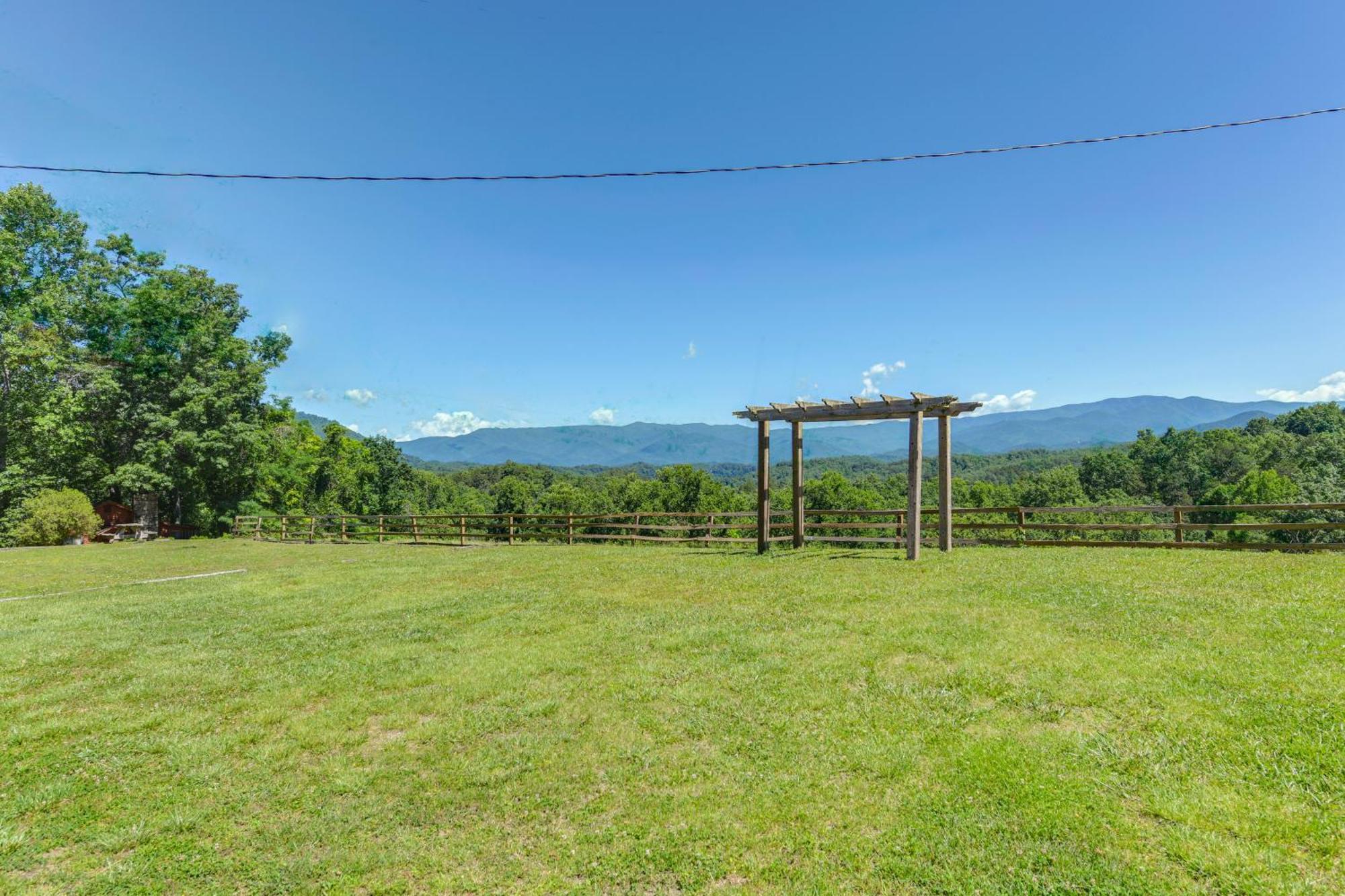 Bryson City Vacation Rental With Pool And Hot Tub! Экстерьер фото