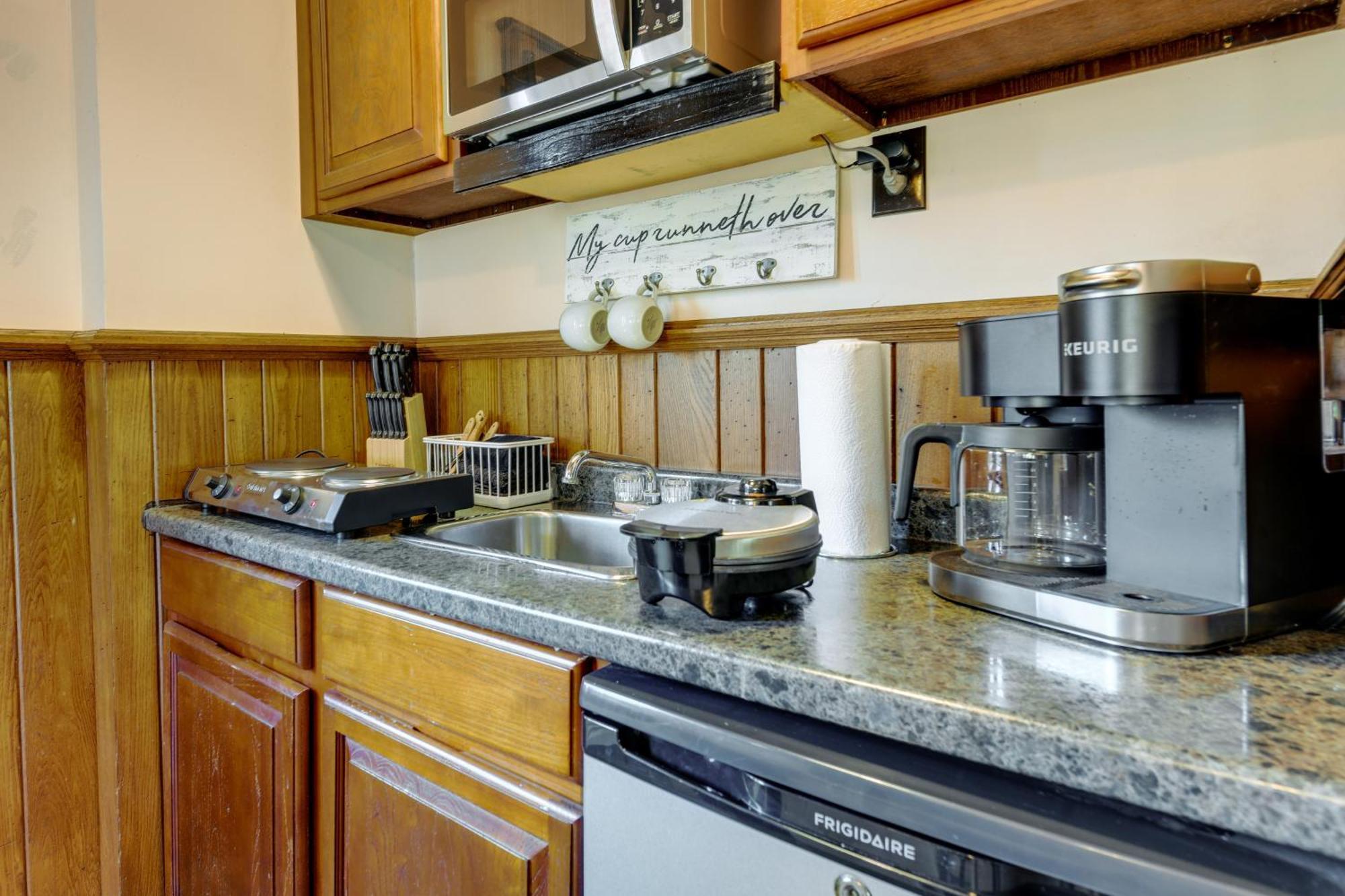 Bryson City Vacation Rental With Pool And Hot Tub! Экстерьер фото